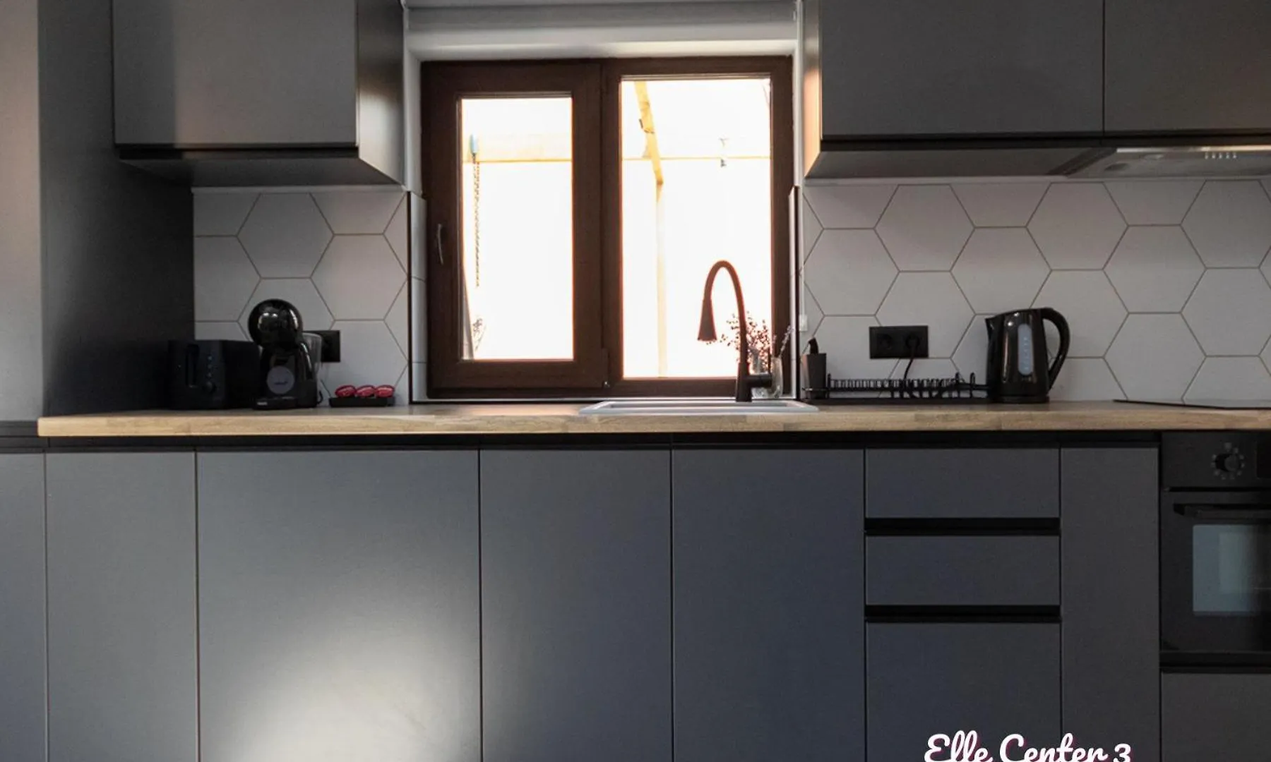 Elle Center - Free Parking In The Top Center Varna Apartment
